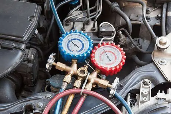 Kapan Waktu Service AC Mobil? Ini 3 Penjelasannya